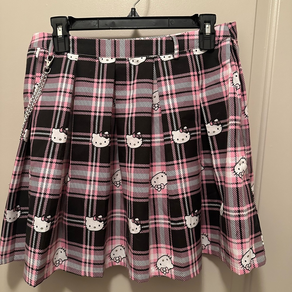 Hello kitty pleated skirt